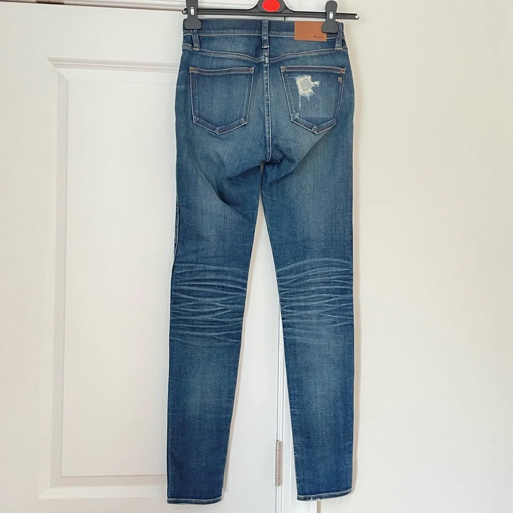 Madewell High Rise Skinny Jeans - Picture 4 of 8